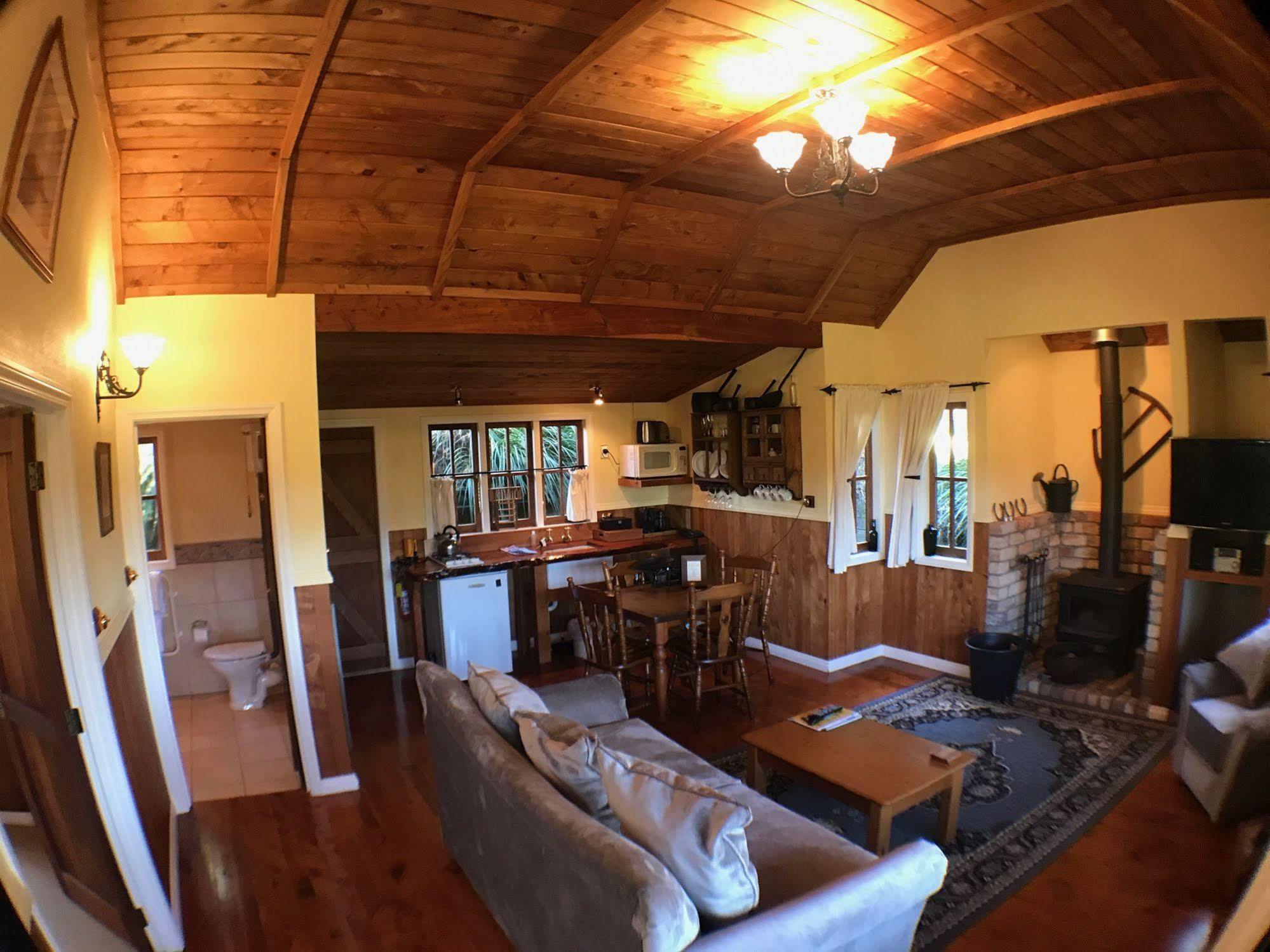 Vineyard Cottages - Kumeu Waimauku Экстерьер фото