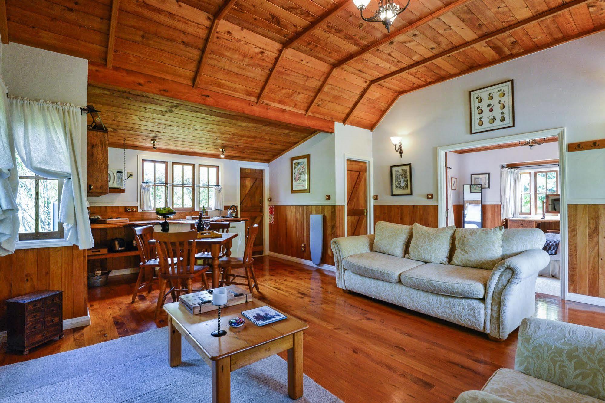 Vineyard Cottages - Kumeu Waimauku Экстерьер фото